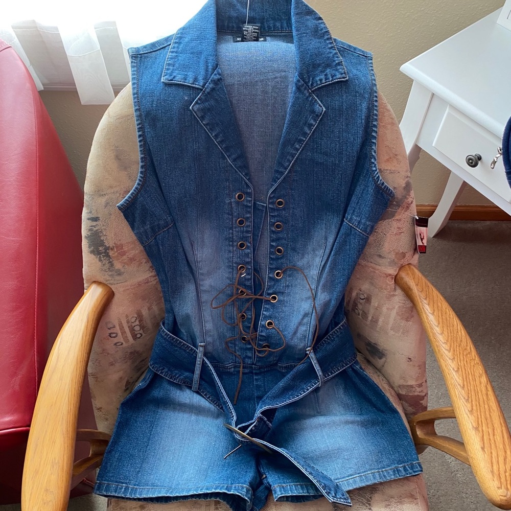 Misdemeanor Jean romper